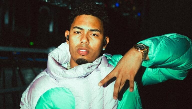 myke-towers-icy-hot
